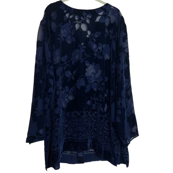 Maggie McNaughton Womens Burnout Velvet Blouse 3X Navy Floral Button Front Tunic - Picture 4 of 6